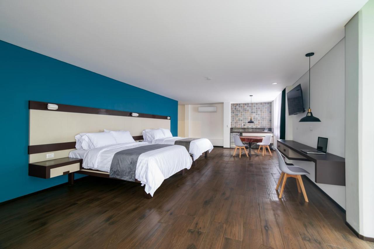 Hotel Balcon Del Parque คาลาปา ภายนอก รูปภาพ